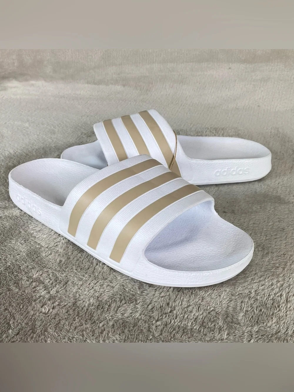 Adidas Adilette Aqua Slide Sandals Women 9 Men 8 White Gold Slip On Water NEW‎